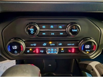 Ford Bronco 2.7i V6 OUTER BANKS BANG OLUFSEN CUIR NAVI