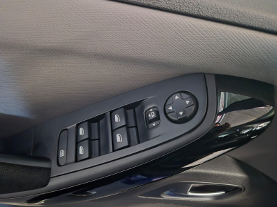 Citroën C4 Picasso 1.6 BLUEHDI 120 PANO LED NAVI