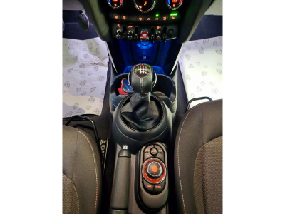 MINI Cooper 1.5 LED NAVI