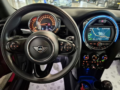 MINI Cooper 1.5 LED NAVI