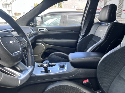 Jeep Grand Cherokee 6.4l V8 HEMI SRT HARMAN KARDON PANO CUIR NAVI 1 HAND