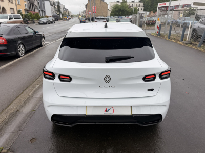 Renault Clio 6 NEW CLIO TECHNO FULL HYBRID E-TECH 160