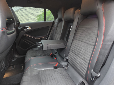 Mercedes-Benz CLA 200 Shooting Brake AMG-LINE 7G-DCT
