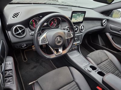 Mercedes-Benz CLA 200 Shooting Brake AMG-LINE 7G-DCT
