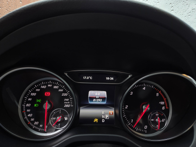 Mercedes-Benz CLA 200 Shooting Brake AMG-LINE 7G-DCT