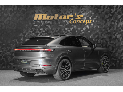 Porsche Cayenne COUPE E-Hybrid