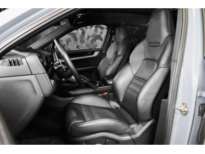 Porsche Cayenne S Coupé - ARCTIC GREY