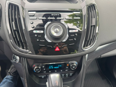 Ford Kuga FORD KUGA TITANIUM 4X4 BII XENON LEDER AUTOMATIK LANE NAVI KAMERA