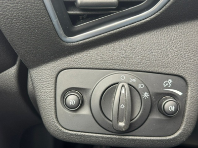 Ford Kuga FORD KUGA TITANIUM 4X4 BII XENON LEDER AUTOMATIK LANE NAVI KAMERA