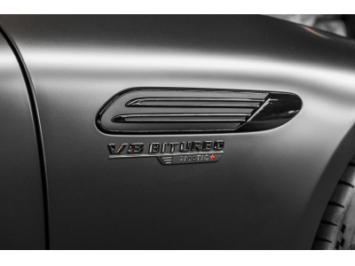 Mercedes-Benz SL 55 AMG 4 MATIC + / MANUFAKTUR Obsidian Black Magno