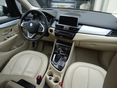 BMW 225 XE IPERFORMAN