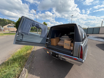 Cadillac Fleetwood 5.7 / LEICHENWAGEN / KRYSTAL / SARG