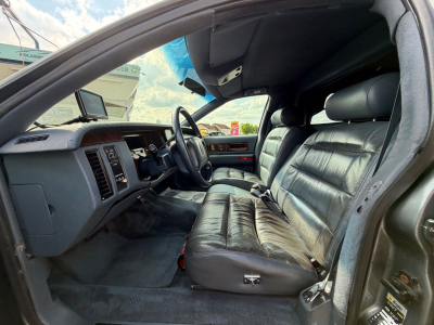 Cadillac Fleetwood 5.7 / LEICHENWAGEN / KRYSTAL / SARG