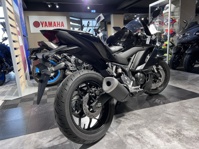 Yamaha YZF-R3 