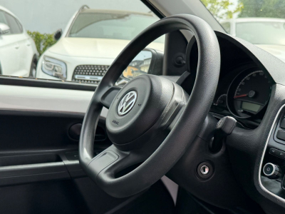 Volkswagen e-up! up! take up! BMT