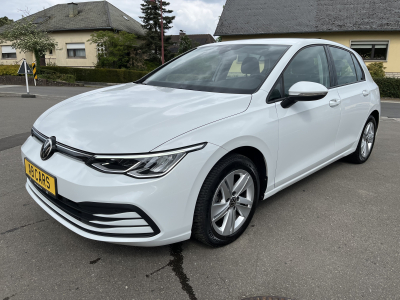 Volkswagen Golf Golf 8 1.5 Tsi 130cv Life CarPlay 2xPDC LED ACC