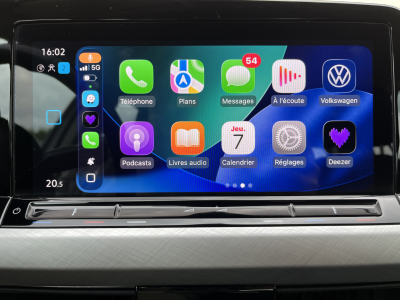 Volkswagen Golf Golf 8 1.5 Tsi 130cv Life CarPlay 2xPDC LED ACC