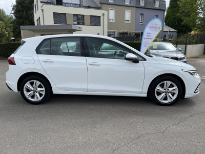 Volkswagen Golf Golf 8 1.5 Tsi 130cv Life CarPlay 2xPDC LED ACC