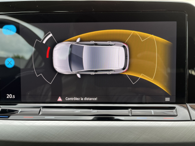 Volkswagen Golf Golf 8 1.5 Tsi 130cv Life CarPlay 2xPDC LED ACC