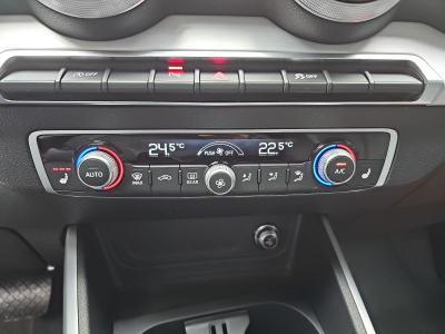 Audi Q2 35 TFSI S-Tronic 150  S-Line