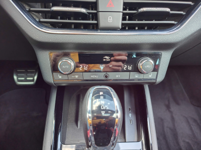 Skoda Kamiq 1.0 TSI MONTE CARLO GPS CAMERA CARPLAY TOIT PANO
