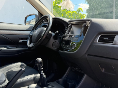 Mitsubishi Outlander ClearTec Instyle 4WD