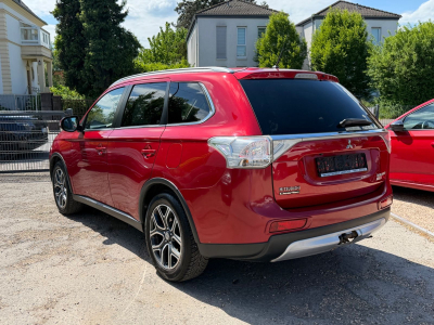 Mitsubishi Outlander ClearTec Instyle 4WD