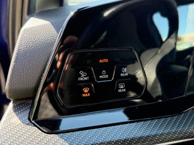 Volkswagen Golf VIII Variant R-Line eTSI