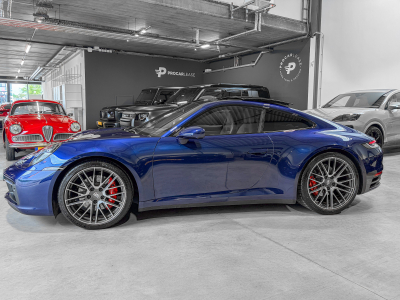 Porsche 992 911/ 992.1 CARRERA 4S/360°/21/SPORT CHR/TOIT PANO/BOSE/VOLL