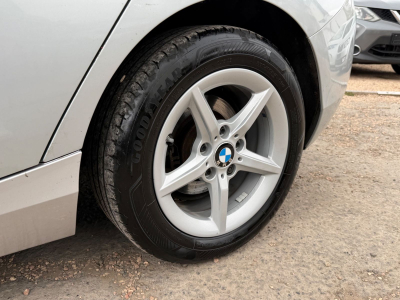BMW 118 d 150 PS/xDrive Advantage/LED/LEDER/NAVI/