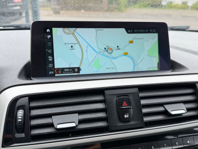 BMW 118 d 150 PS/xDrive Advantage/LED/LEDER/NAVI/