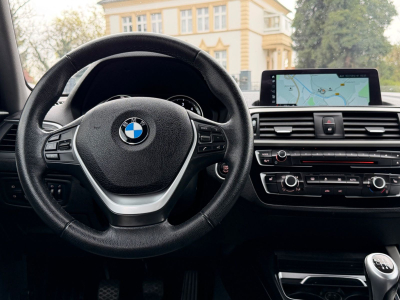 BMW 118 d 150 PS/xDrive Advantage/LED/LEDER/NAVI/