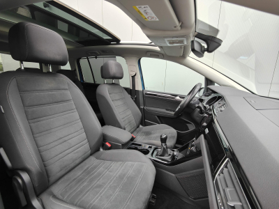 Volkswagen Touran 1.4 TSI HIGHLINE 7 PLACES GPS TOIT PANO OUVRANT ACC