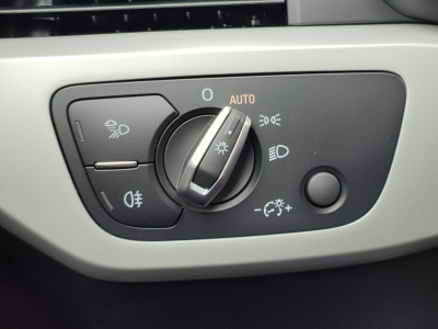 Audi A4 AVANT 35 TDI GPS ACC SIEGES CHAUFFANTS DIGITAL COCKPIT