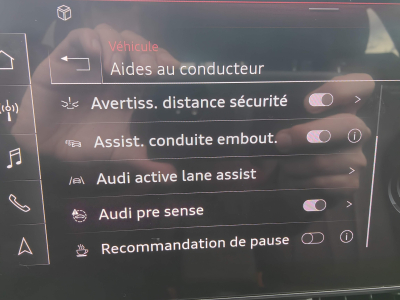 Audi A4 AVANT 35 TDI GPS ACC SIEGES CHAUFFANTS DIGITAL COCKPIT