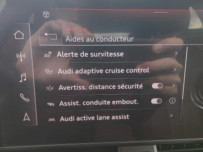 Audi A4 AVANT 35 TDI GPS ACC SIEGES CHAUFFANTS DIGITAL COCKPIT
