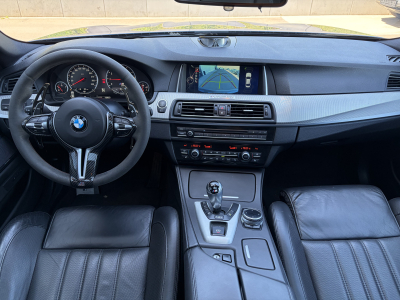 BMW M5 BMW M5 4.4 V8 BiTurbo
