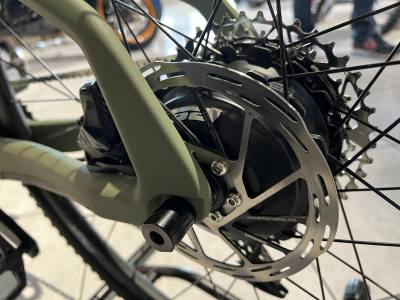 Moser e-Gravel Rival carbon 42Nm Taille S / 250Wh, 36 V.