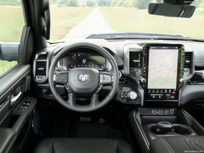 Dodge RAM 1500 Tungsten Crew Cab  HO MY 25