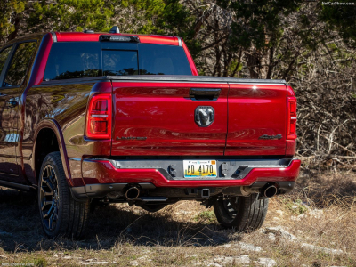 Dodge RAM 1500 Tungsten Crew Cab  HO MY 25