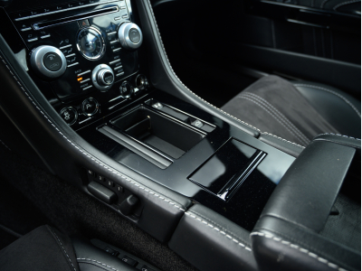 Aston Martin V8 Vantage 4.7 S | EMBRAYAGE NEUF |