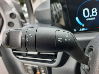 Ford Transit Custom 2.5 Duratec 232 Hybrid PHEV L2H1 Sport