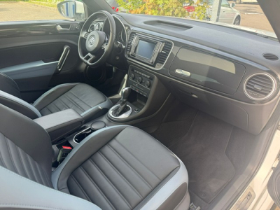 Volkswagen Beetle VOLKSWAGEN BEETLE R-LINE DSG PANORAMA LEDER NAVI MFL