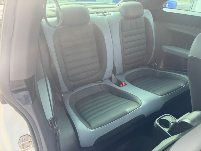 Volkswagen Beetle VOLKSWAGEN BEETLE R-LINE DSG PANORAMA LEDER NAVI MFL