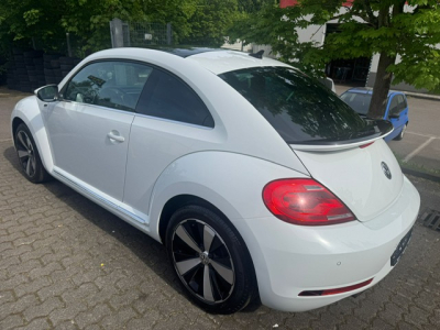 Volkswagen Beetle VOLKSWAGEN BEETLE R-LINE DSG PANORAMA LEDER NAVI MFL