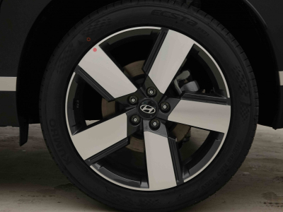Hyundai Santa Fe 1.6 T-GDi PHEV 240 DCT7 4WD