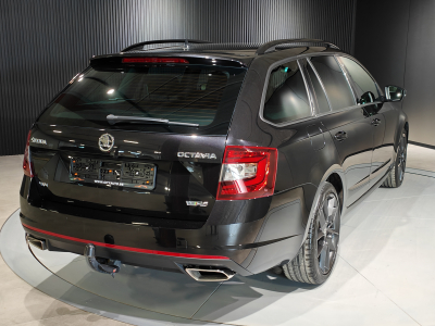 Skoda Octavia Combi RS 2.0 TDI DSG 4X4 CARPLAY GPS SIEGES CHAUFF