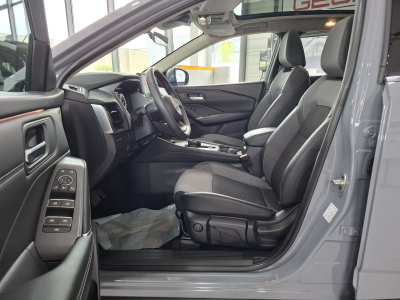 Nissan Qashqai 1.5 VC-T 190 N-Connecta e-Power, Hybride, CAMERA 360°, CUIR, LED, NAVI, PANORAMIQUE, 1 HAND