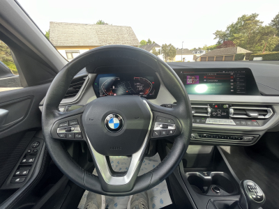 BMW 116 116d 115cv Navi Pano Cuir 2xPDC