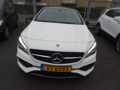 Mercedes-Benz CLA 200 Shooting Brake AMG-LINE
